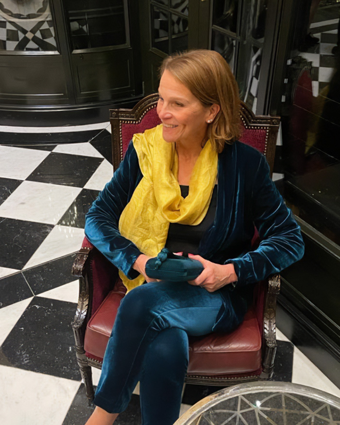 Woman, 64, Leaves Husband With Life-Threatening Injuries After He Reveals He Put Down Their Dogs Woman, 64, Leaves Husband With Life-Threatening Injuries After He Reveals He Put Down Their Dogs