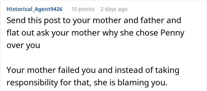 Screenshot of an online comment discussing a mom blaming her daughter for picking dad during divorce and avoiding involvement. Screenshot of an online comment discussing a mom blaming her daughter for picking dad during divorce and avoiding involvement.