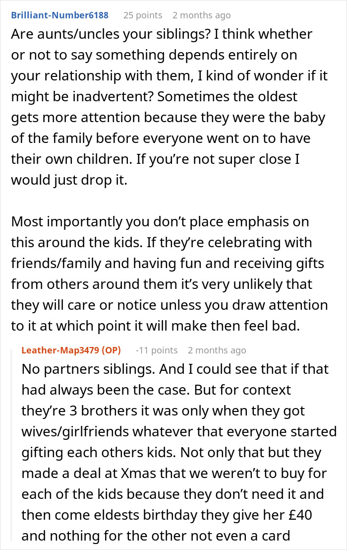 Reddit conversation discussing aunties' favoritism and mom snapping over unequal celebration of kids.