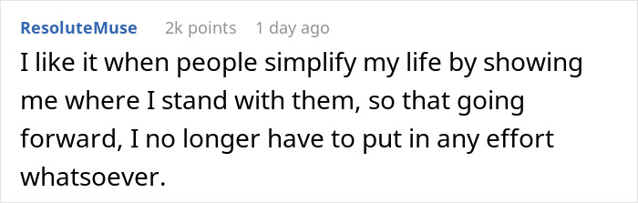 Bride enters new family with drama after excluding sister-in-law from wedding photos, showing tense family dynamics.