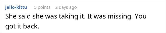 Screenshot of a woman lying after stealing her 5-year-old niece&rsquo;s skirt, discussing the incident online.