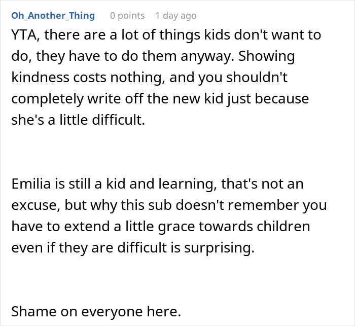 Reddit comment screenshot about parenting; parent wonders daughter attend birthday, urging kindness to difficult child. Reddit comment screenshot about parenting; parent wonders daughter attend birthday, urging kindness to difficult child.