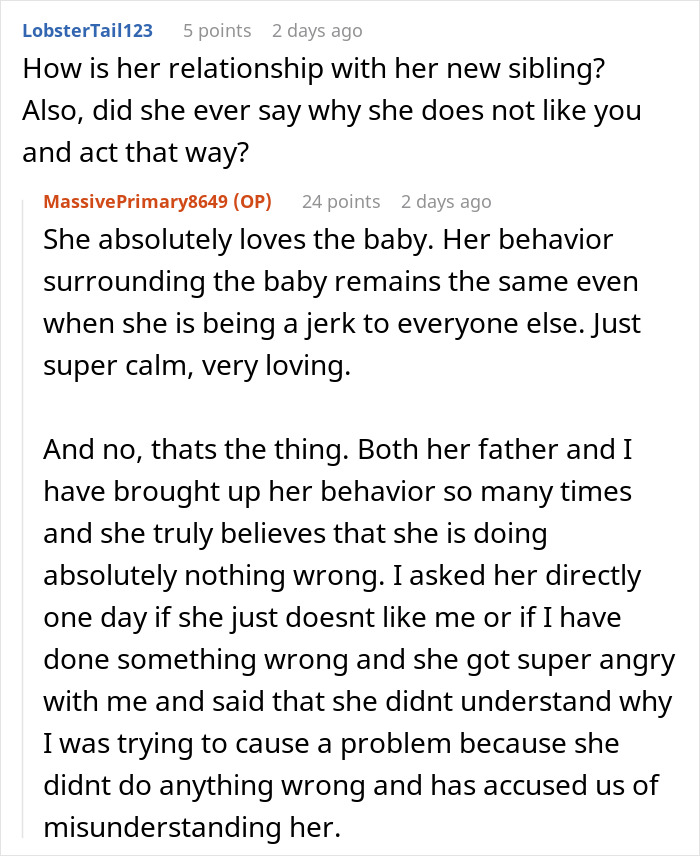 Screenshot of online discussion about woman snapping and kicking her fianc&eacute; and stepdaughter out, debating family behavior issues.