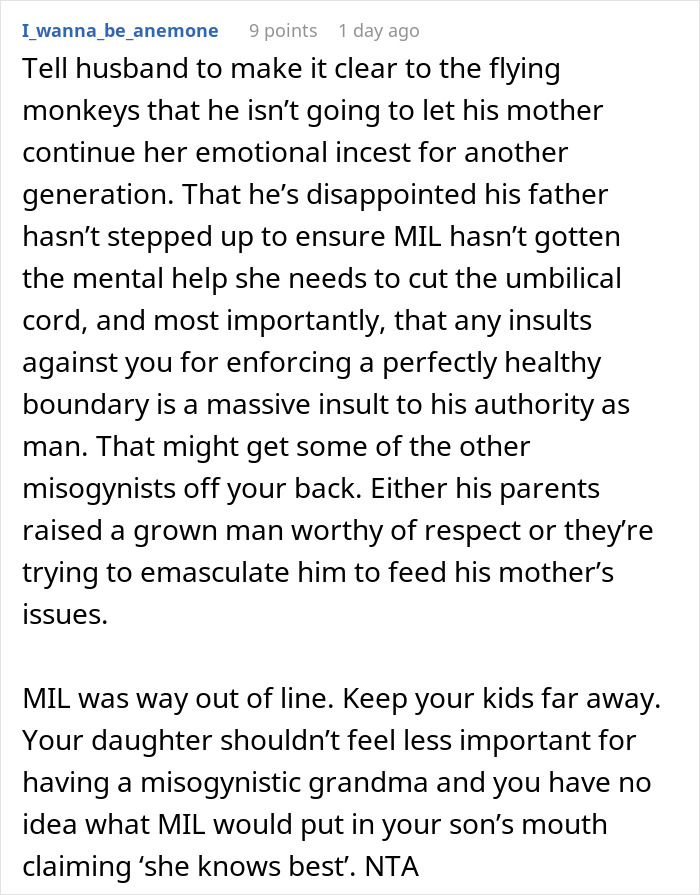 Reddit screenshot about a mom storming off with her baby from MIL's house after feeding takeover attempt Reddit screenshot about a mom storming off with her baby from MIL's house after feeding takeover attempt