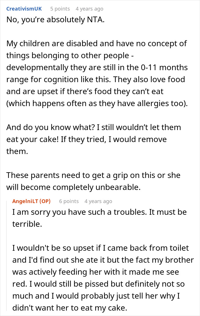 Online discussion about refusing to give food to little niece and managing boundaries with family members over food.