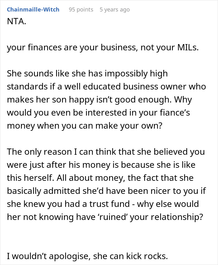 Alt text: Woman hides her finances from MIL and reacts strongly after discovering she is rich, highlighting yoga teacher not good enough.