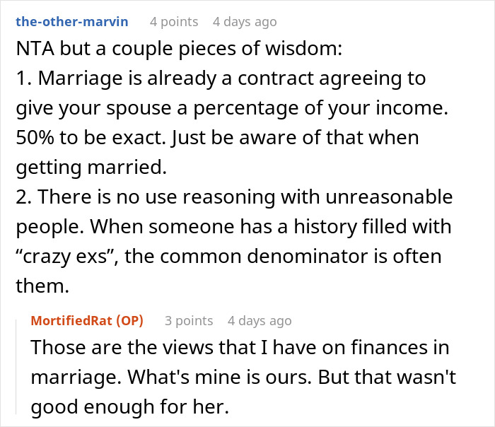 Screenshot of a Reddit discussion about a woman forcing her boyfriend to sign a contract for income sharing.