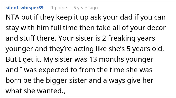 Text comment from silent_whisper89 advising a teen about handling family conflicts and younger sister expectations.