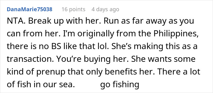 Screenshot of a Reddit comment warning about a woman forcing her boyfriend to sign a contract for income share.