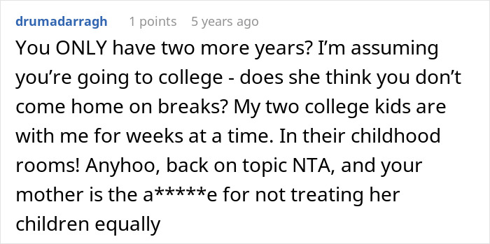 Comment discussing family dynamics and fairness issues related to a teen accused of crushing half-sister’s Christmas wishes. Comment discussing family dynamics and fairness issues related to a teen accused of crushing half-sister’s Christmas wishes.