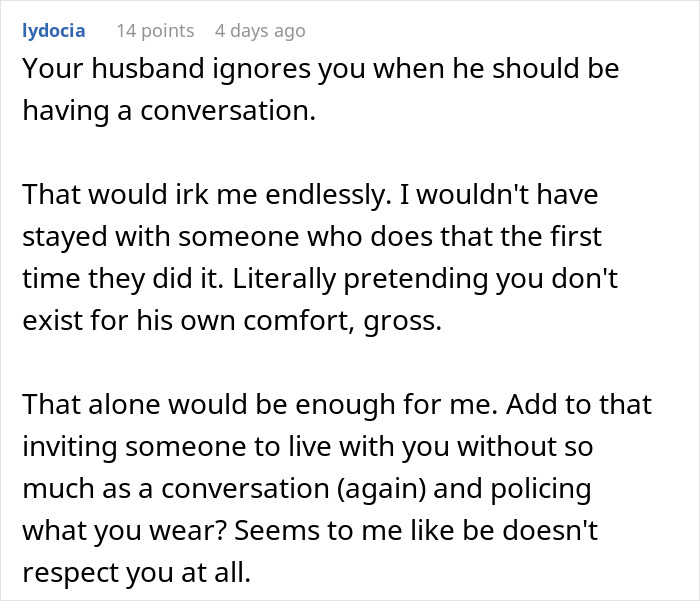 Screenshot of a comment discussing a husband ignoring his wife and policing what she wears at home. Screenshot of a comment discussing a husband ignoring his wife and policing what she wears at home.