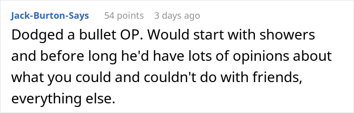 Screenshot of Reddit comment about dodging a bullet; woman missing boyfriend red flags exposed