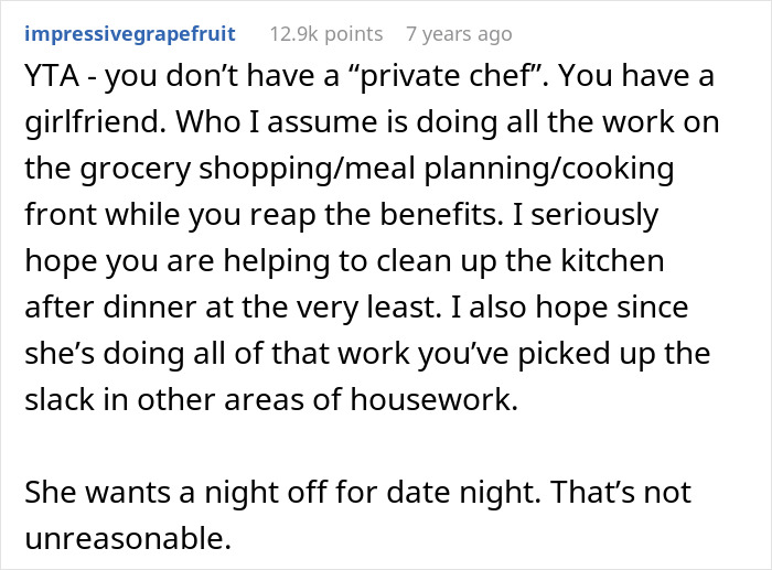 Comment discussing a chef girlfriend and boyfriend not going to restaurants, focusing on shared household responsibilities.