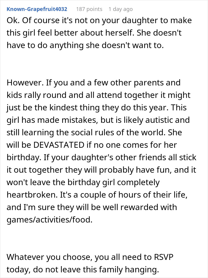 Reddit comment about parent wonders if daughter should attend a birthday everyone is skipping Reddit comment about parent wonders if daughter should attend a birthday everyone is skipping