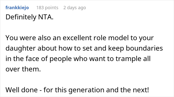 Commenter praising mother as a role model for setting boundaries during airport trip drama conversation online. Commenter praising mother as a role model for setting boundaries during airport trip drama conversation online.