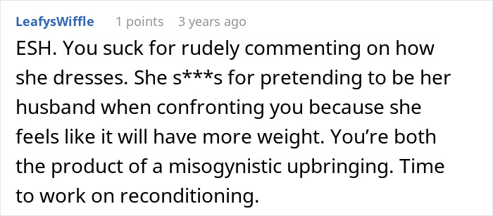 Comment discussing a woman&rsquo;s dressing and criticizing misogynistic attitudes in an online forum conversation.