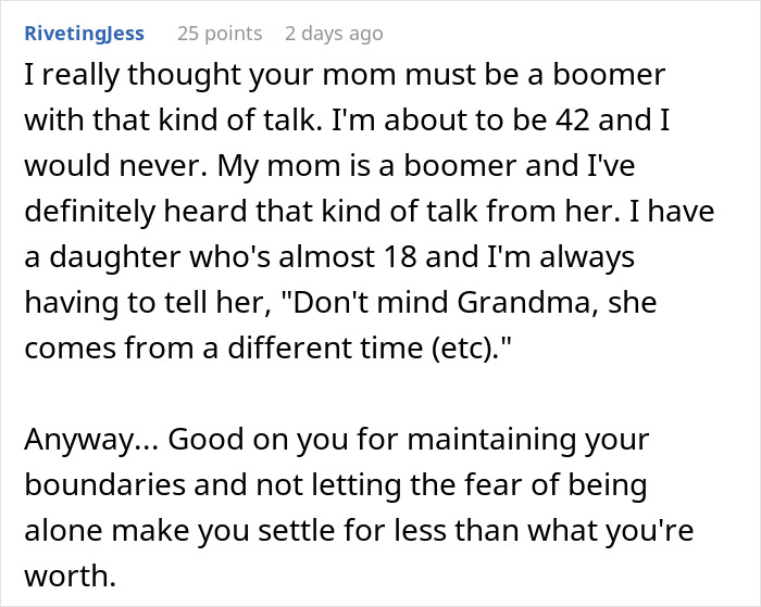 Screenshot of Reddit comment about family and boundaries, mentioning red flags and not settling for less