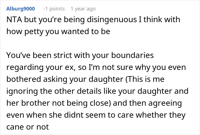 Reddit comment discussing family boundaries and gift disparity between daughter and half-brother during Christmas. Reddit comment discussing family boundaries and gift disparity between daughter and half-brother during Christmas.