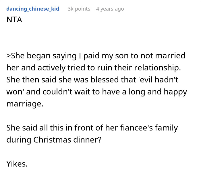 Comment discussing a mom urging son not to marry girlfriend and the resulting grudge held by the fianc&eacute;e.
