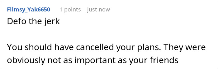 Comment on social media about a mom ghosting friend after asking to babysit for 20 minutes, then reacting when called for help.