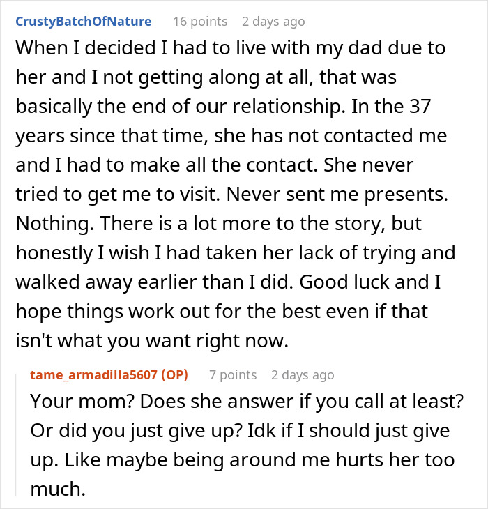 Alt text: Mom blames daughter for picking dad in divorce and refuses to involve her in her life, causing long-term estrangement. Alt text: Mom blames daughter for picking dad in divorce and refuses to involve her in her life, causing long-term estrangement.
