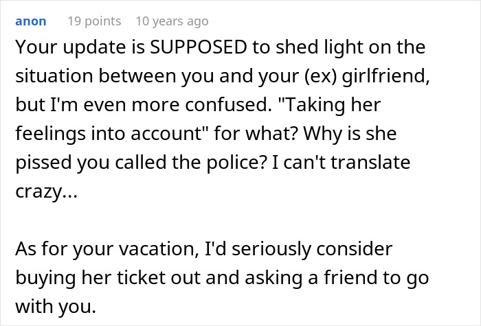 Screenshot of an online forum comment discussing a guy&rsquo;s heroic actions and relationship issues after his ex called the police.