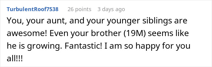 Screenshot of a comment praising family members, highlighting support amid burnout from managing chores and school stress. Screenshot of a comment praising family members, highlighting support amid burnout from managing chores and school stress.