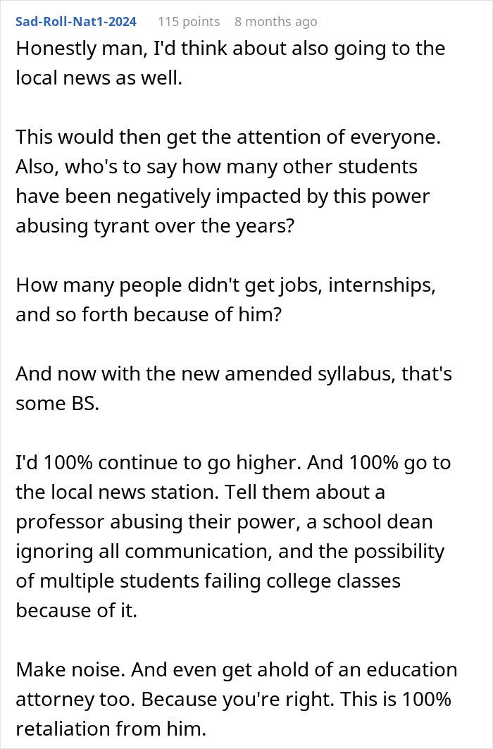Comment discussing students pushing back after professor enforces phone rule without warning and risking failing class.