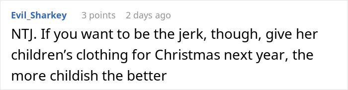 Commenter Evil_Sharkey discussing a woman stealing a 5-year-old niece’s skirt and lying when caught red-handed. Commenter Evil_Sharkey discussing a woman stealing a 5-year-old niece’s skirt and lying when caught red-handed.