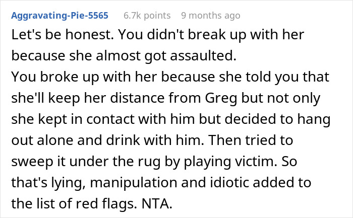 Text message discussing a male bestie making a move and the girlfriend calling the boyfriend for rescue.