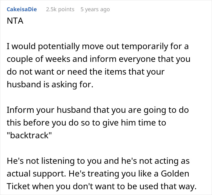 Reddit comment screenshot advising NTA and to move out, discussing husband cancer diagnosis excuses and lack of support