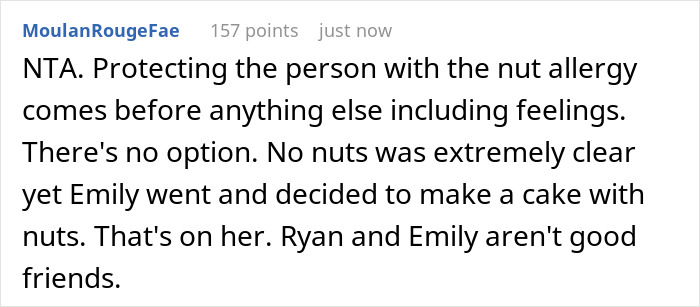 Screenshot of a Reddit comment emphasizing the importance of respecting food allergy restrictions set by a party host.