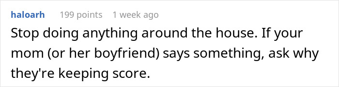 Text comment about mom and boyfriend food drama, advising to question why they keep score around the house. Text comment about mom and boyfriend food drama, advising to question why they keep score around the house.