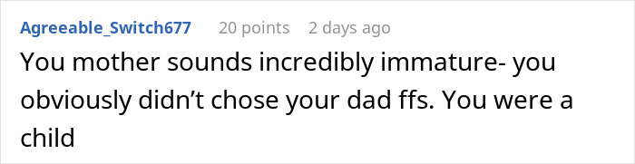 Screenshot of a comment criticizing a mom for blaming her daughter over picking dad during the divorce conflict.