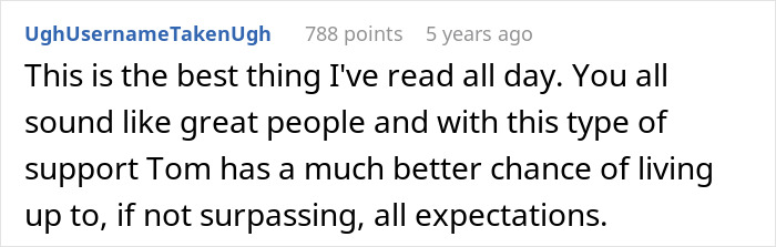 Reddit comment praising Tom's support, mentioning fiance, wedding, friend, and money challenges. Reddit comment praising Tom's support, mentioning fiance, wedding, friend, and money challenges.