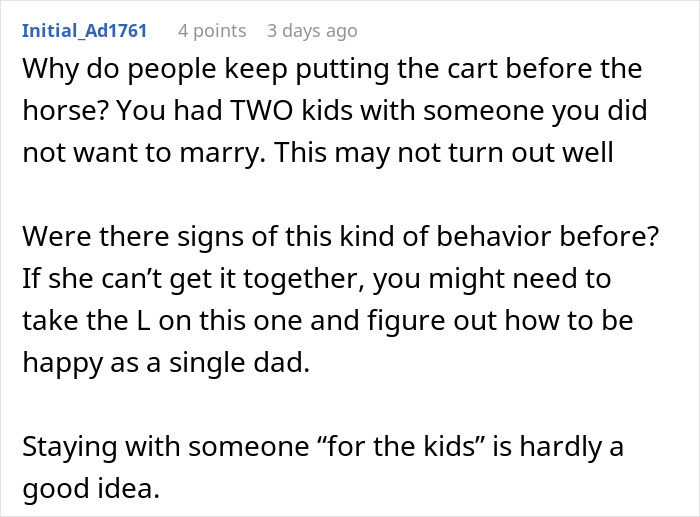 Screenshot of forum comments about parenting and breakup, man feels like his GF's ATM Screenshot of forum comments about parenting and breakup, man feels like his GF's ATM