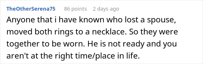 Widower boyfriend wears wedding ring as woman struggles with reality check after asking him to remove it.