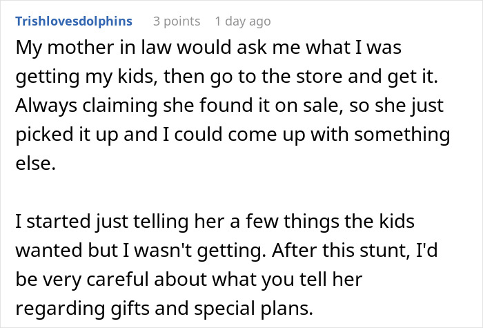 Screenshot of a Reddit comment discussing issues with in-laws, parenting teens, and family gift dynamics. Screenshot of a Reddit comment discussing issues with in-laws, parenting teens, and family gift dynamics.