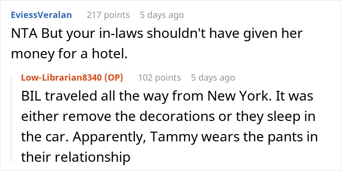 Screenshot of online discussion about woman demanding in-laws remove religious decorations affecting her atheism. Screenshot of online discussion about woman demanding in-laws remove religious decorations affecting her atheism.