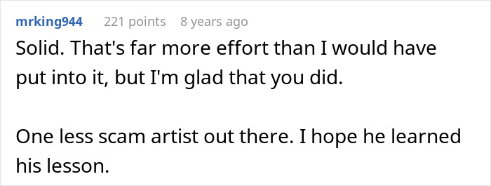 Reddit user mrking944 commenting on a scammer messaged with the wrong hotel receptionist, discussing scam efforts.