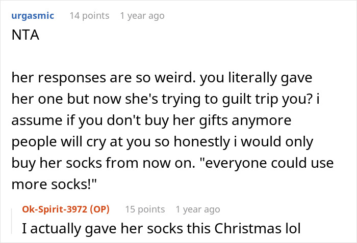 Reddit comment thread about heated blanket gift dispute; user calls NTA, mentions socks and guilt-tripping. Reddit comment thread about heated blanket gift dispute; user calls NTA, mentions socks and guilt-tripping.