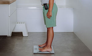 “Never Normal”: 43 Medical Professionals Share Which Health Warning Signs Should Trouble You