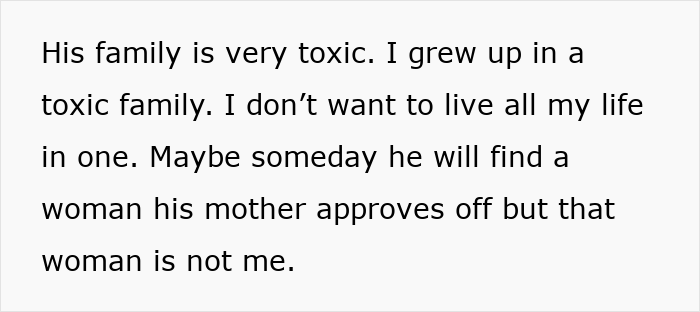 Spineless Guy Ignores GF&rsquo;s Worries About His Toxic Fam, Ends Up Single As She Can&rsquo;t Take It Anymore