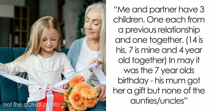 Mom Furious As Toxic Aunties Only Send Gifts To 1 Out Of 3 Kids, Pays Them Back The Same Way