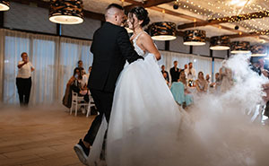 36 Of The Fastest Times Couples Said “I Do” And “I’m Done” – And What Really Happened