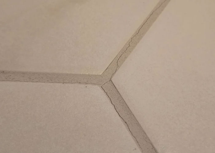 “No One Warned Me”: 84 Times People Bought A House To Realize It Was Actually The Easiest Part