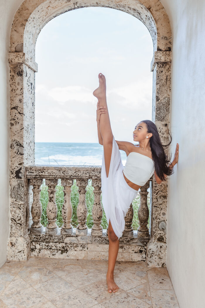 I Photographed The Vantage Pointe Dance At The Worth Avenue Clock Tower, Palm Beach