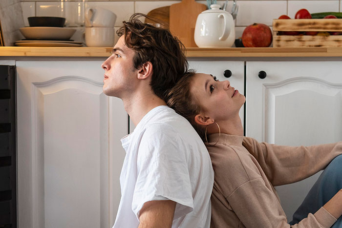 Man Is Fed Up With Wife&rsquo;s Gross Food Habits, Decides To Teach Her A Lesson But It Doesn&rsquo;t Go Well