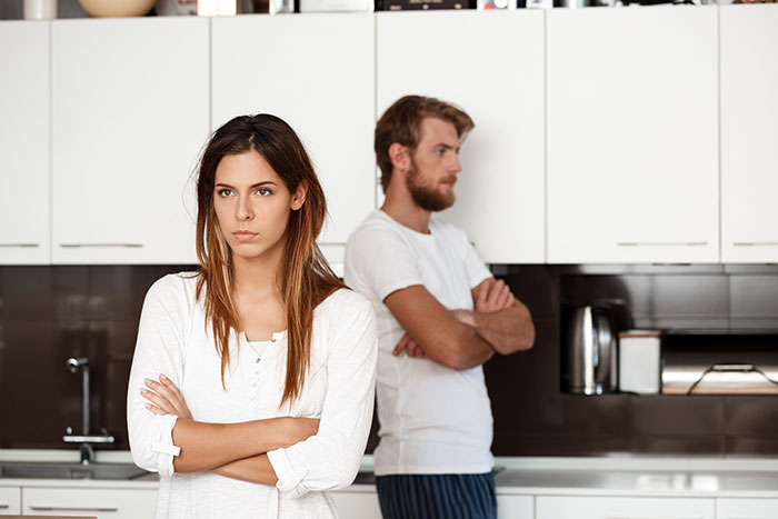 Man Is Fed Up With Wife&rsquo;s Gross Food Habits, Decides To Teach Her A Lesson But It Doesn&rsquo;t Go Well