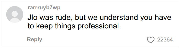 Screenshot of a social media comment discussing GlamBOT King&rsquo;s viral interaction with Jennifer Lopez at the Golden Globes.